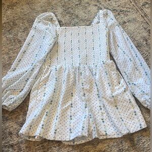 Girls (kids) romper size medium. Perfect condition!